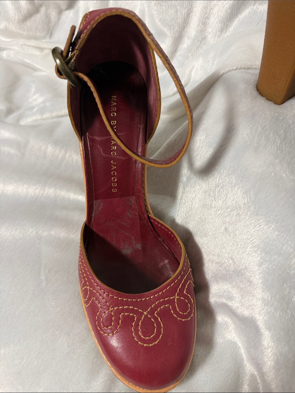 Marc By Marc Jacobs Burgundy Platform Chunky Heel Sandals - Picture 2 of 14
